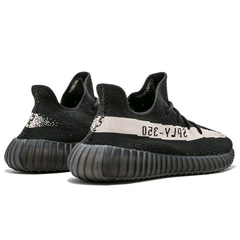 yeezy 350 core black white.